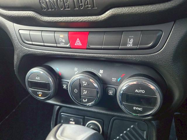 ジープ・レネゲード ナイトイーグル（12枚目）