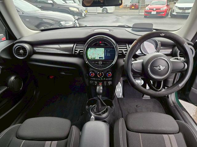 ＭＩＮＩ クーパーＳ　クーパーＳ　ターボ（9枚目）