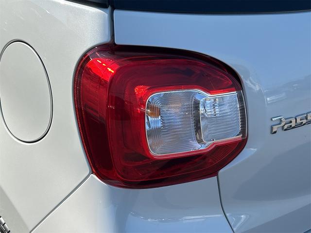 パッソ Ｘ　ＥＴＣ　バックカメラ　ナビ　ＴＶ　クリアランスソナー　衝突被害軽減システム　オートマチックハイビーム　オートライト　スマートキー　アイドリングストップ　電動格納ミラー　ＣＶＴ　盗難防止システム（21枚目）