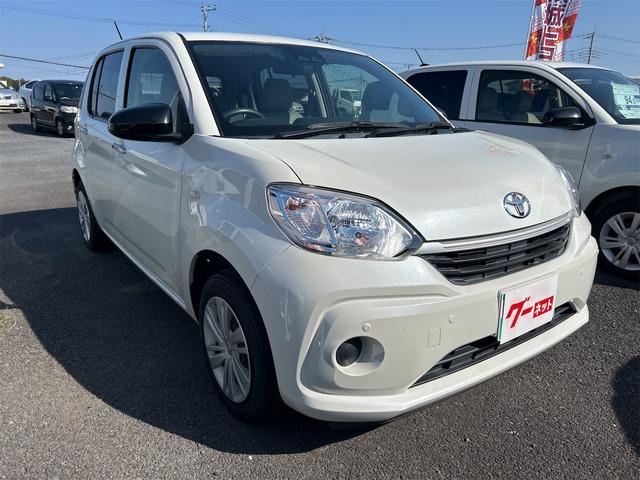 パッソ Ｘ　ＥＴＣ　バックカメラ　ナビ　ＴＶ　クリアランスソナー　衝突被害軽減システム　オートマチックハイビーム　オートライト　スマートキー　アイドリングストップ　電動格納ミラー　ＣＶＴ　盗難防止システム（14枚目）