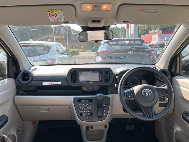 パッソ Ｘ　ＥＴＣ　バックカメラ　ナビ　ＴＶ　クリアランスソナー　衝突被害軽減システム　オートマチックハイビーム　オートライト　スマートキー　アイドリングストップ　電動格納ミラー　ＣＶＴ　レンタカーアップ（2枚目）