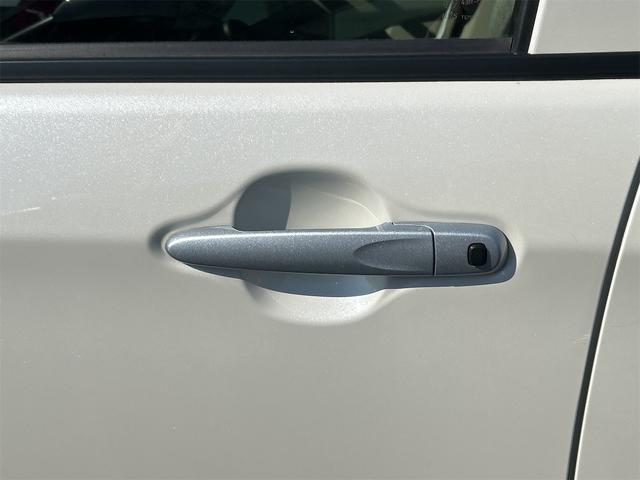 パッソ Ｘ　ＥＴＣ　バックカメラ　ナビ　ＴＶ　クリアランスソナー　衝突被害軽減システム　オートマチックハイビーム　オートライト　スマートキー　アイドリングストップ　電動格納ミラー　ＣＶＴ　レンタカーアップ（27枚目）