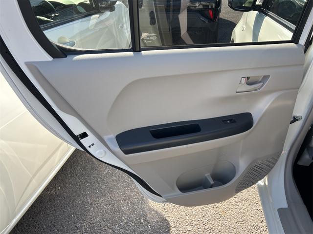 パッソ Ｘ　ＥＴＣ　バックカメラ　ナビ　ＴＶ　クリアランスソナー　衝突被害軽減システム　オートマチックハイビーム　オートライト　スマートキー　アイドリングストップ　電動格納ミラー　ＣＶＴ　レンタカーアップ（31枚目）