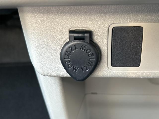 パッソ Ｘ　ＥＴＣ　バックカメラ　ナビ　ＴＶ　クリアランスソナー　衝突被害軽減システム　オートマチックハイビーム　オートライト　スマートキー　アイドリングストップ　電動格納ミラー　ＣＶＴ　レンタカーアップ（47枚目）