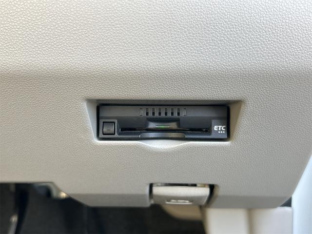 パッソ X 禁煙車 ETC バックカメラ ナビ TV クリアランスソナー 衝突被害軽減システム オートマチックハイビーム オートライト スマートキー アイドリングストップ 電動格納ミラー CVT(10枚目)