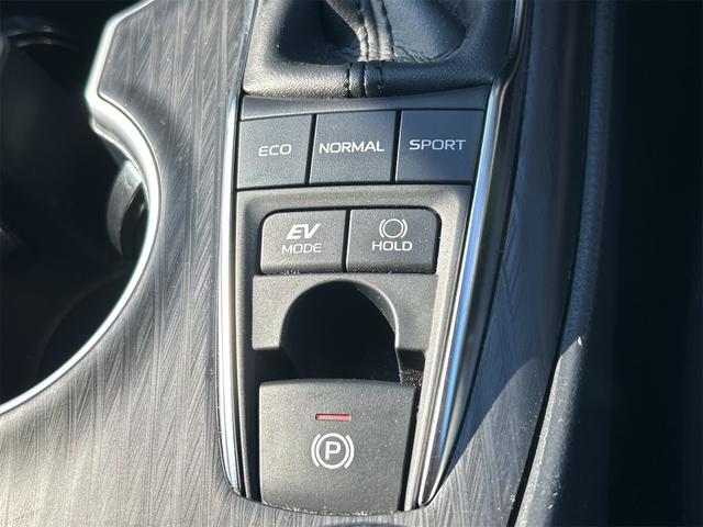 カムリ G ETC クリアランスソナー レーンアシスト オートクルーズコントロール 衝突被害軽減システム バックカメラ ナビ アルミホイール オートマチックハイビーム オートライト LEDヘッドランプ CVT(8枚目)