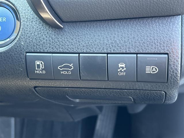 カムリ G ETC クリアランスソナー レーンアシスト オートクルーズコントロール 衝突被害軽減システム バックカメラ ナビ アルミホイール オートマチックハイビーム オートライト LEDヘッドランプ CVT(9枚目)