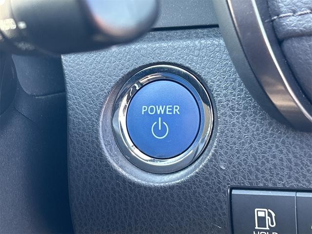 カムリ G ETC クリアランスソナー レーンアシスト オートクルーズコントロール 衝突被害軽減システム バックカメラ ナビ アルミホイール オートマチックハイビーム オートライト LEDヘッドランプ CVT(10枚目)