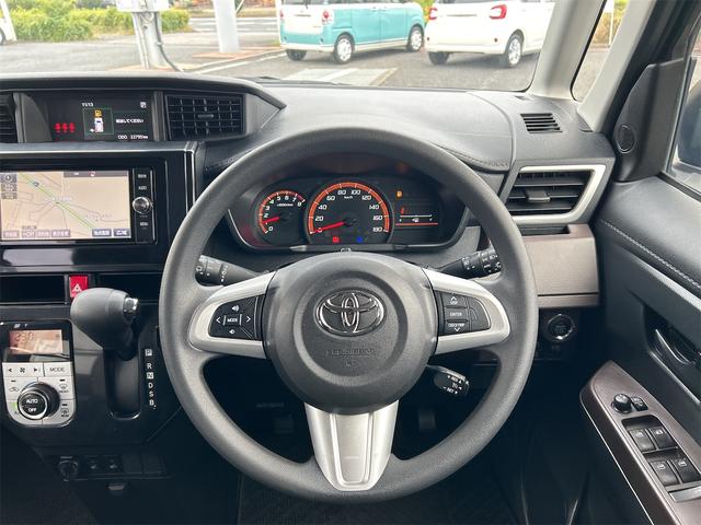 タンク Ｇ　Ｓ　バックカメラ　ナビ　ＴＶ　両側電動スライドドア　オートクルーズコントロール　衝突被害軽減システム　オートライト　スマートキー　アイドリングストップ　電動格納ミラー　シートヒーター（3枚目）