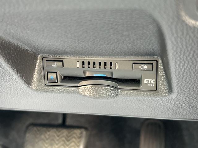 ヤリス ハイブリッドX ドライブレコーダー ETC ナビ オートクルーズコントロール レーンアシスト 衝突被害軽減システム オートマチックハイビーム オートライト スマートキー 電動格納ミラー CVT(9枚目)