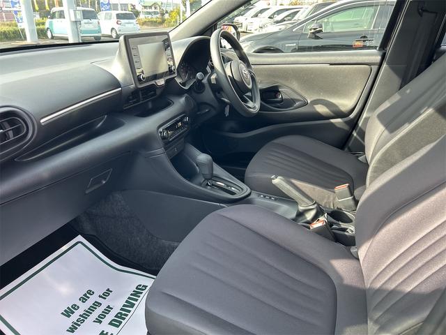 ヤリス ハイブリッドX ドライブレコーダー ETC ナビ オートクルーズコントロール レーンアシスト 衝突被害軽減システム オートマチックハイビーム オートライト スマートキー 電動格納ミラー CVT(39枚目)