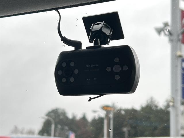 ルーミー Ｇ　Ｓ　ドライブレコーダー　ＥＴＣ　バックカメラ　ナビ　ＴＶ　両側電動スライドドア　オートクルーズコントロール　衝突被害軽減システム　オートライト　スマートキー　アイドリングストップ　電動格納ミラー（4枚目）