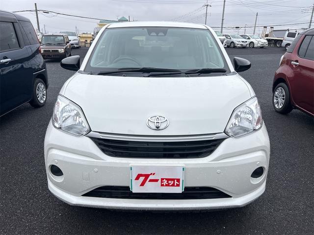 パッソ Ｘ　Ｓ　ＥＴＣ　バックカメラ　ナビ　ＴＶ　クリアランスソナー　衝突被害軽減システム　オートマチックハイビーム　オートライト　スマートキー　アイドリングストップ　電動格納ミラー　ＣＶＴ　レンタカーアップ（12枚目）