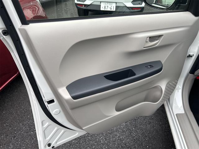 パッソ Ｘ　Ｓ　ＥＴＣ　バックカメラ　ナビ　ＴＶ　クリアランスソナー　衝突被害軽減システム　オートマチックハイビーム　オートライト　スマートキー　アイドリングストップ　電動格納ミラー　ＣＶＴ　レンタカーアップ（32枚目）