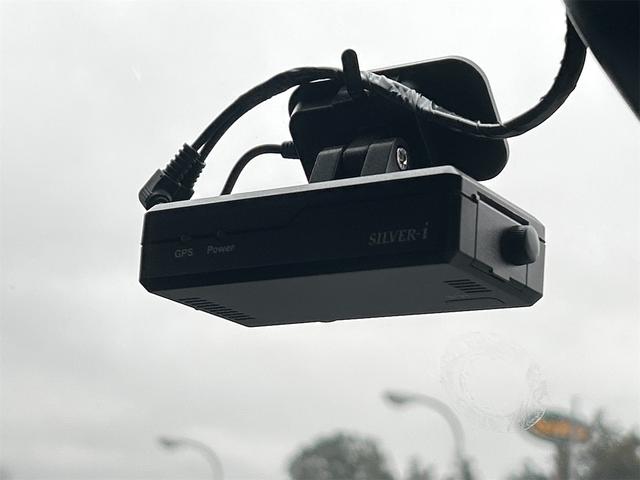 ルーミー Ｘ　Ｓ　ドライブレコーダー　バックカメラ　ナビ　両側スライド・片側電動　クリアランスソナー　衝突被害軽減システム　オートマチックハイビーム　オートライト　スマートキー　アイドリングストップ（4枚目）