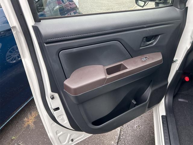 ルーミー Ｘ　Ｓ　ドライブレコーダー　バックカメラ　ナビ　両側スライド・片側電動　クリアランスソナー　衝突被害軽減システム　オートマチックハイビーム　オートライト　スマートキー　アイドリングストップ（30枚目）