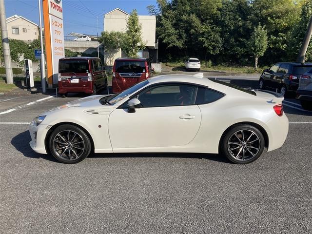 86 GTリミテッド スマキ- オートクルーズ イモビライザー ETC付き キーレスアクセス メモリ-ナビ Wエアバック ナビTV オートエアコン アルミホイール ABS エアバック LEDランプ パワーウィンドウ Bモニ(8枚目)