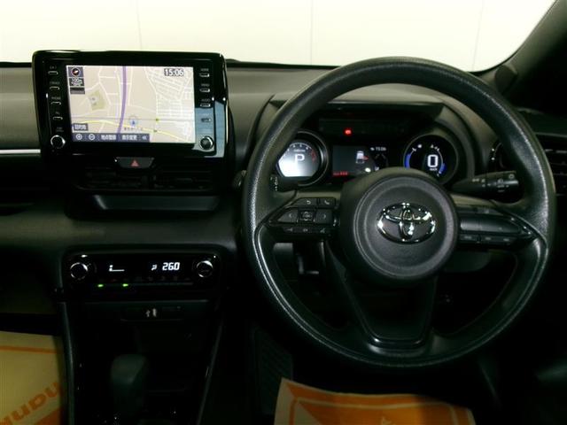 ヤリス Ｇ　バックモニタ－　誤発進抑制機能　スマートキー　横滑り防止機能　キーレス　ＥＴＣ　オートエアコン　ＡＢＳ　運転席エアバック　サイドエアバッグ　記録簿有　パワーステアリング　パワーウィンドウ（7枚目）