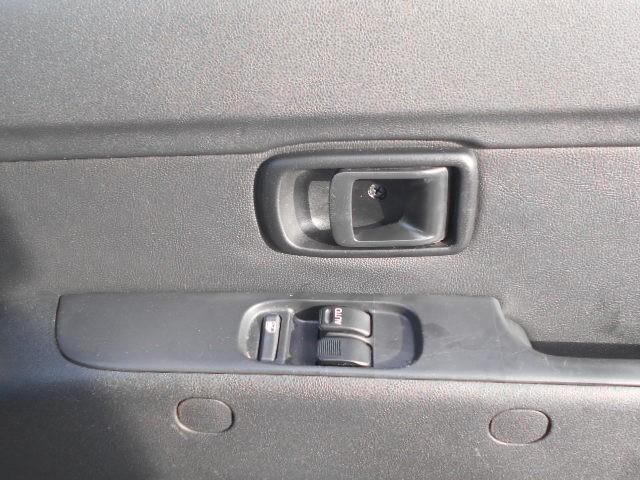 ハイゼットカーゴ ＤＸ　ＳＡＩＩＩ　ヘッドライトＬＥＤ　横滑防止装置　オートエアコン　キ－レス　デュアルエアバッグ　前席パワーウィンドウ　運転席エアバッグ　パワーステアリング　ＡＢＳ　前後誤発進抑制装置（13枚目）