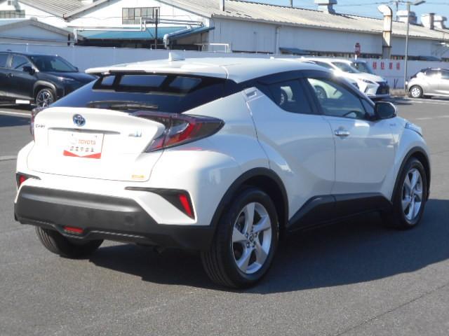 Ｃ－ＨＲ Ｓ　ＬＥＤエディション　衝突被害軽減ブレーキ　ＥＴＣ装備　バックモニター　ＬＥＤライト　イモビライザー　クルーズコントロール　アルミホイール　ナビ＆ＴＶ　パワーウィンドウ　メモリナビ　ドラレコ　ＤＶＤ再生　カーテンエアバック（4枚目）