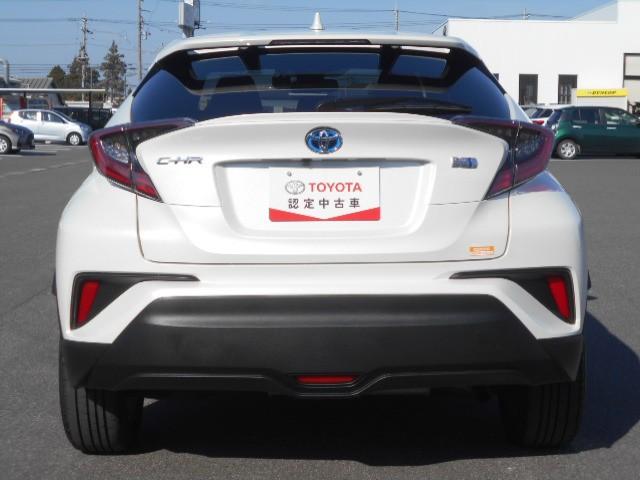 Ｃ－ＨＲ Ｓ　ＬＥＤエディション　衝突被害軽減ブレーキ　ＥＴＣ装備　バックモニター　ＬＥＤライト　イモビライザー　クルーズコントロール　アルミホイール　ナビ＆ＴＶ　パワーウィンドウ　メモリナビ　ドラレコ　ＤＶＤ再生　カーテンエアバック（5枚目）