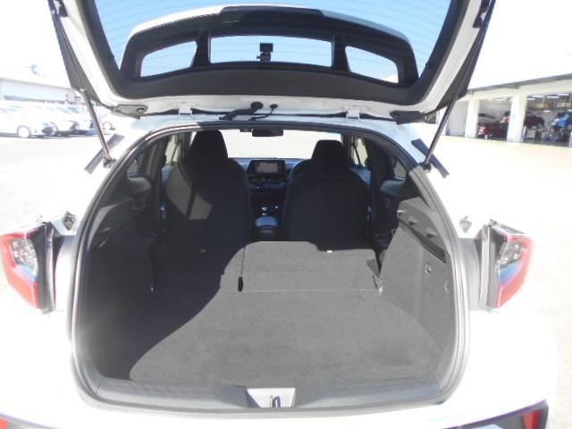 Ｃ－ＨＲ Ｓ　ＬＥＤエディション　衝突被害軽減ブレーキ　ＥＴＣ装備　バックモニター　ＬＥＤライト　イモビライザー　クルーズコントロール　アルミホイール　ナビ＆ＴＶ　パワーウィンドウ　メモリナビ　ドラレコ　ＤＶＤ再生　カーテンエアバック（18枚目）