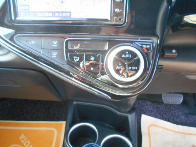 アクア Ｇソフトレザーセレクション　スマートキー＆プッシュスタート　バックモニター　ＥＴＣ車載器　横滑り防止　クルーズコントロール　イモビ　ナビ＆ＴＶ　ワンセグ　キーレス　ドライブレコーダー　メモリナビ　オートエアコン　ＡＢＳ　記録簿（10枚目）