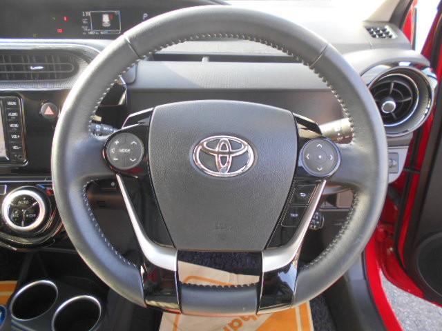 アクア Ｇソフトレザーセレクション　スマートキー＆プッシュスタート　バックモニター　ＥＴＣ車載器　横滑り防止　クルーズコントロール　イモビ　ナビ＆ＴＶ　ワンセグ　キーレス　ドライブレコーダー　メモリナビ　オートエアコン　ＡＢＳ　記録簿（12枚目）