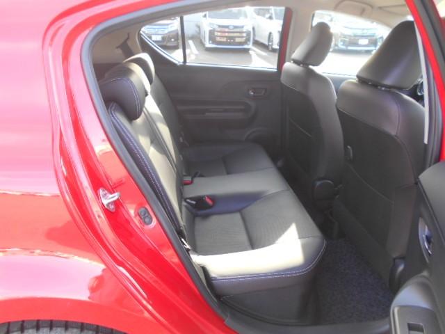 アクア Ｇソフトレザーセレクション　スマートキー＆プッシュスタート　バックモニター　ＥＴＣ車載器　横滑り防止　クルーズコントロール　イモビ　ナビ＆ＴＶ　ワンセグ　キーレス　ドライブレコーダー　メモリナビ　オートエアコン　ＡＢＳ　記録簿（16枚目）