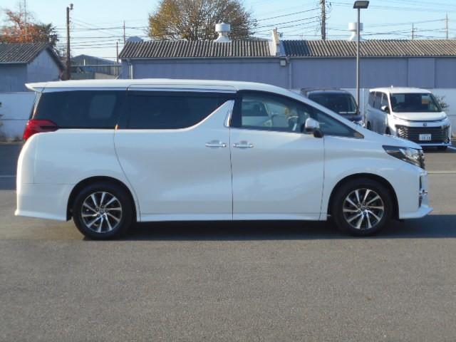 アルファード ２．５Ｓ　片側パワスラ　Ｗエアコン　フルオートエアコン　盗難防止システム　横滑り防止　ＡＷ　パワーステアリング　ＬＥＤランプ　キーレスエントリー　エアバック　ＷエアＢ　ＥＴＣ　ＡＢＳ　３列シート　スマートキー（6枚目）