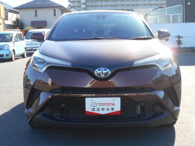C-HR S LEDパッケージ スマートキー&プッシュスタート 定期点検記録簿 地デジ LEDヘッド オ-トエアコン WSRS キーレスエントリー ナビTV 横滑り防止 クルーズコントロール イモビライザー アルミホイール DVD(2枚目)