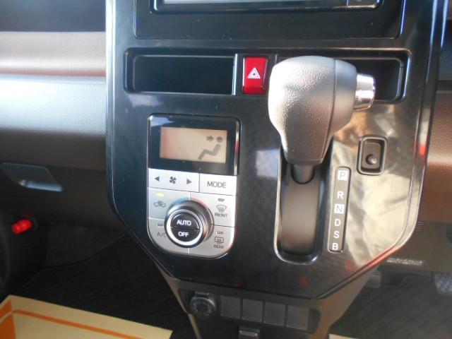 タンク Ｇ　両側パワースライドＤ　パワーウィンドウ　バックモニター　クルーズコントロール　横滑り防止装置　盗難防止システム　スマートキー　ワンセグテレビ　ＥＴＣ　ナビ＆ＴＶ　パワーステアリング　アイドルストップ（10枚目）