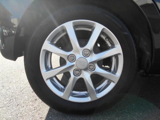 ムーヴ Ｘ　整備記録簿　ナビ＆ＴＶ　イモビライザー　ベンチシ－ト　キーレス　ワンオーナー　メモリーナビ　フルオートエアコン　アルミ　ＷエアＢ　バックカメラ　スマートキー　アイドリングストップ　フルセグ　ＡＢＳ（19枚目）