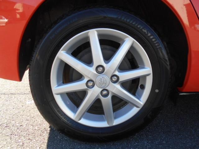 アクア G バックモニタ セキュリティー デュアルエアバック ナビTV LED パワーウィンドウ 地デジ ESC ATエアコン ABS パワーステアリング アルミ 運転席エアバッグ キーレススタートシステム(19枚目)