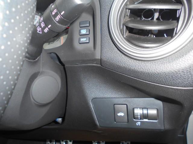 ８６ ＧＴリミテッド　スマキ－　イモビライザー　ＥＴＣ付き　キーレスアクセス　横滑り防止機能　Ｗエアバック　オートエアコン　アルミホイール　ＡＢＳ　エアバック　パワーウィンドウ　パワーステアリング　ドライブレコーダー（12枚目）