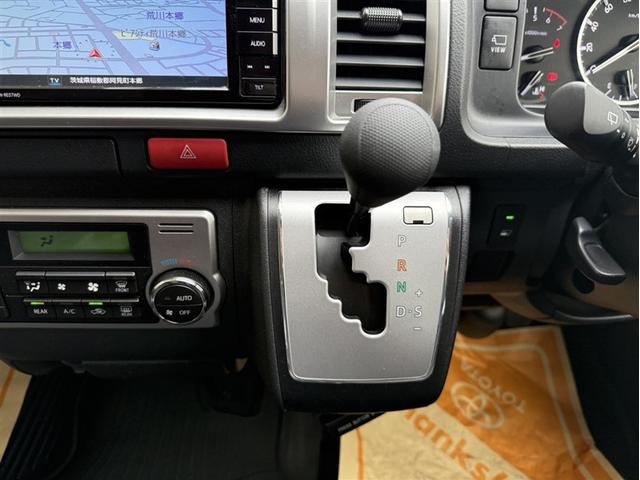 ハイエースワゴン GL 定期点検記録簿 WエアB 4WD車 キーレスエントリー エアコン ABS ワンオーナー ETC車載器 パワステ メモリーナビ LEDライト ドライブレコーダー ナビ AW スマートキープッシュスタート(13枚目)