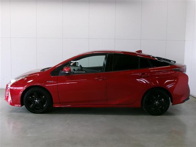 プリウス Ａプレミアム　ツーリングセレクション　横滑り防止機能　皮シート　エアコン　パワーウィンドウ　ナビ＆ＴＶ　ＬＥＤライト　盗難防止装置　スマートキー＆プッシュスタート　キーレス　ＥＴＣ　アルミホイール　メモリナビ　パワステ　カーテンエアバック（3枚目）