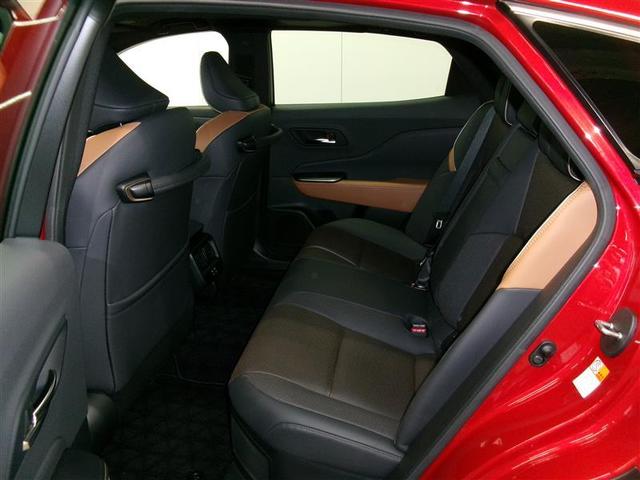 クラウンクロスオーバー RSアドバンスド 衝突回避 サンル-フ オートクルーズコントロール 横滑り防止 フルセグTV LED アルミホイール スマートキー ナビ&TV ABS フルオートエアコン イモビライザー ETC キーレス 4WD(17枚目)