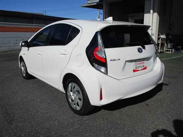 アクア Ｓ　スマートキープッシュスタート　キーレスエントリ　ＬＥＤヘッドライト　イモビ　ナビ＆ＴＶ　オートエアコン　デュアルエアバック　ＥＳＣ　Ｂカメラ　パワーウィンドウ　ＥＴＣ　ＳＲＳ　ワンセグＴＶ　ＡＢＳ（3枚目）