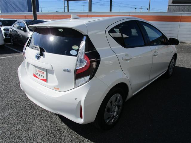 アクア Ｓ　スマートキープッシュスタート　キーレスエントリ　ＬＥＤヘッドライト　イモビ　ナビ＆ＴＶ　オートエアコン　デュアルエアバック　ＥＳＣ　Ｂカメラ　パワーウィンドウ　ＥＴＣ　ＳＲＳ　ワンセグＴＶ　ＡＢＳ（5枚目）