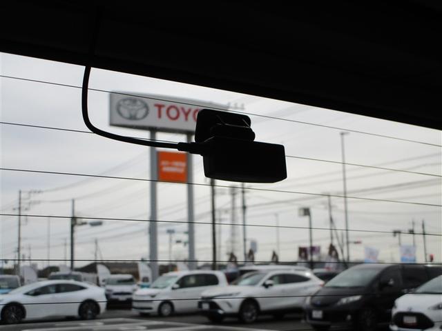 ルーミー カスタムＧ　アイドリング　両側電動ＳＤ　ＬＥＤヘット　バックビューモニター　衝突回避ブレーキ　地デジ　スマートキー　メモリナビ　クルーズコントロール　点検記録簿　ＤＶＤ　ＥＴＣ　ドライブレコーダー　１オーナー（18枚目）