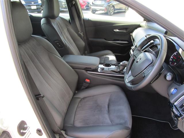 クラウンハイブリッド Ｓ　エレガンススタイル　地デジＴＶ　パワーシート　バックカメラ　ＬＥＤヘッドライト　ドラレコ　ＤＶＤ再生　クルコン　ＥＴＣ　アルミホイール　メモリーナビ　ナビＴＶ　スマートキー　オートエアコン　キーレス　アイドリングＳ（9枚目）