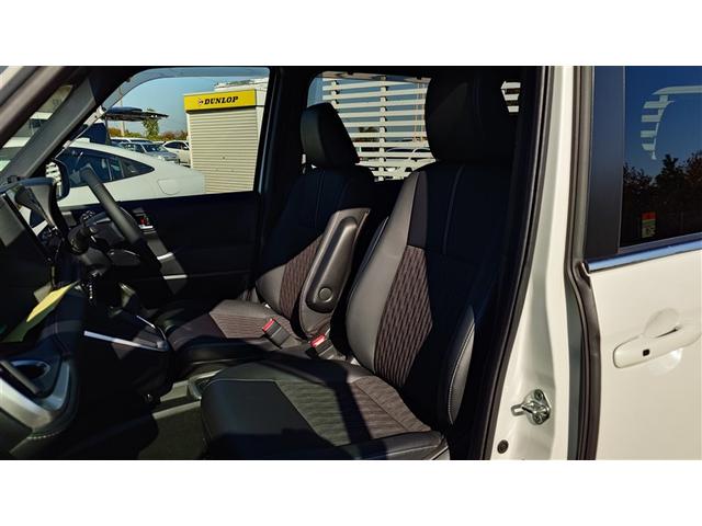 ノア ハイブリッドS-Z 横滑り防止機能 エアバッグ オートクルーズコントロール 地デジ 両側自動ドア スマートエントリー LEDランプ メモリナビ 3列シート ETC付き ABS AC100V アルミホイール キーレス(7枚目)