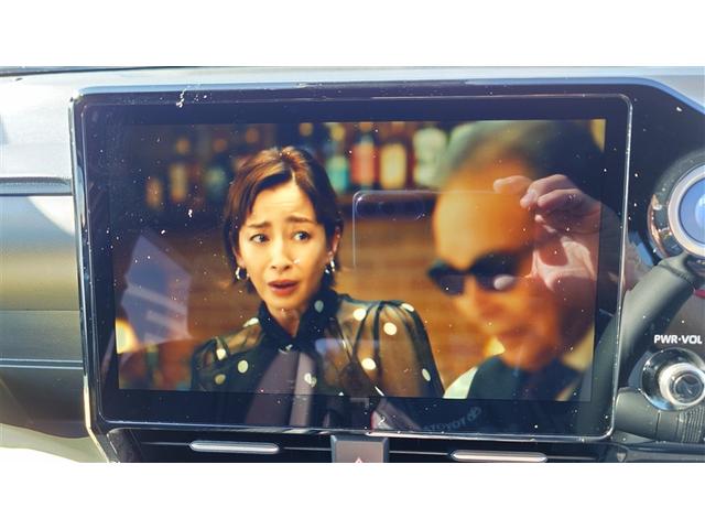 ノア ハイブリッドS-Z 横滑り防止機能 エアバッグ オートクルーズコントロール 地デジ 両側自動ドア スマートエントリー LEDランプ メモリナビ 3列シート ETC付き ABS AC100V アルミホイール キーレス(19枚目)