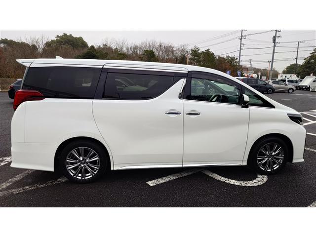 アルファード 2.5S タイプゴールドII ドライブレコーダ LEDランプ Bカメラ スマートキ AC100V フルセグTV 盗難防止システム 助手席エアバッグ ETC 記録簿 オートクルーズ 3列シート エアバッグ 横滑り防止機能 ABS(4枚目)