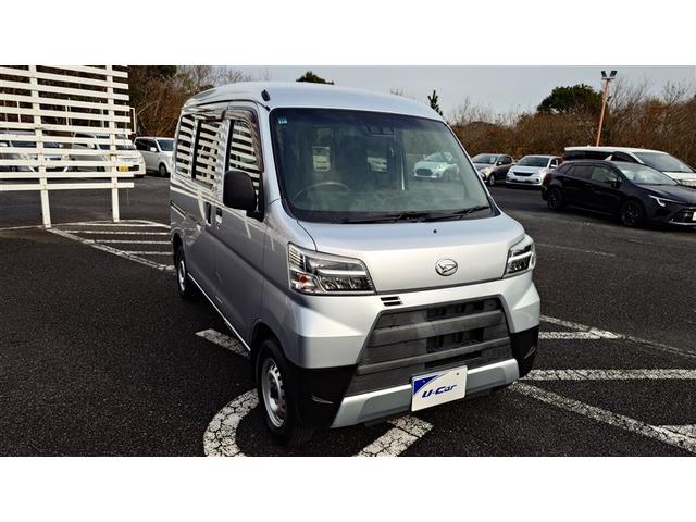 ハイゼットカーゴ DX SAIII ヘッドライトLED 横滑防止装置 オートエアコン キ-レス デュアルエアバッグ 前席パワーウィンドウ 運転席エアバッグ パワーステアリング ABS 前後誤発進抑制装置(5枚目)