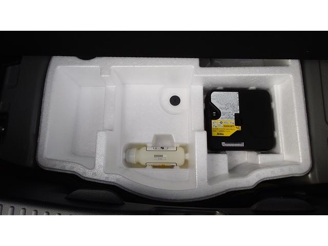 ヤリス ハイブリッドＸ　イモビライザー　スマートキー＆プッシュスタート　バックモニター　ワイヤレスキー　ドラレコ　ＡＢＳ　ナビ　定期点検記録簿　オートクルーズ　Ｗエアバック　パワーウィンドウ　オートエアコン　ＥＴＣ（10枚目）