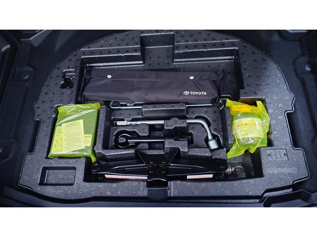 カローラスポーツ ハイブリッドＧ　Ｚ　衝突被害軽減Ｓ　Ｂモニ　地デジＴＶ　盗難防止装置　ＬＥＤライト　ナビ＆ＴＶ　オートクルーズコントロール　メモリ－ナビ　ドライブレコーダー　１オーナー　アルミホイール　スマートキ－　ＡＢＳ　ＥＴＣ車載器（10枚目）