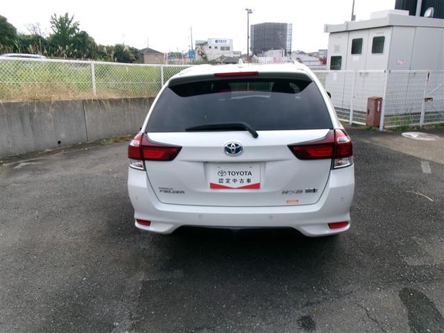 カローラフィールダー ハイブリッドＧ　ダブルバイビー　ＰＣＳ　インテリキー　横滑防止　メンテナンスノート　クルーズコントロール　ＬＥＤヘッドライト　オートエアコン　ワンオーナー　ＥＴＣ　アルミホイール　キーフリーシステム　サイドエアバッグ　ナビＴＶ（6枚目）