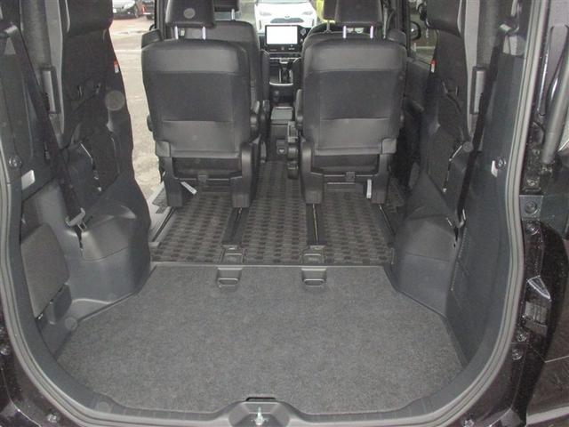 ヴォクシー ハイブリッドＳ－Ｚ　パワーウィンドウ　ＤＶＤ再生機能　インテリキー　横滑防止装置　地デジＴＶ　アクティブクルーズコントロール　フルオートエアコン　リアカメラ　エアバッグ　ＡＢＳ　１００Ｖ充電　ナビＴＶ　ＷＡＣ　キーレス（26枚目）